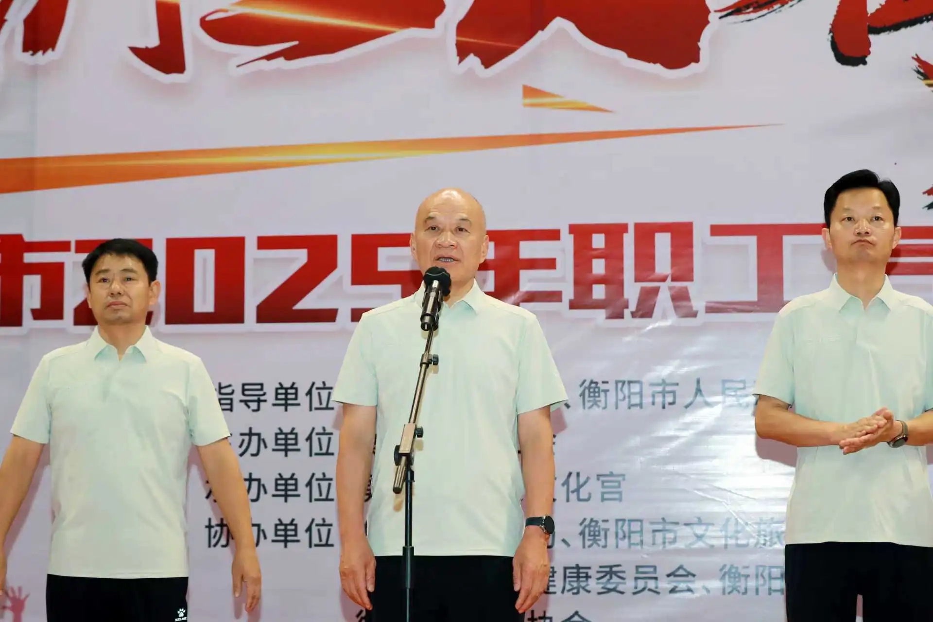 1760768571109360.jpg 1760768571109360.jpg